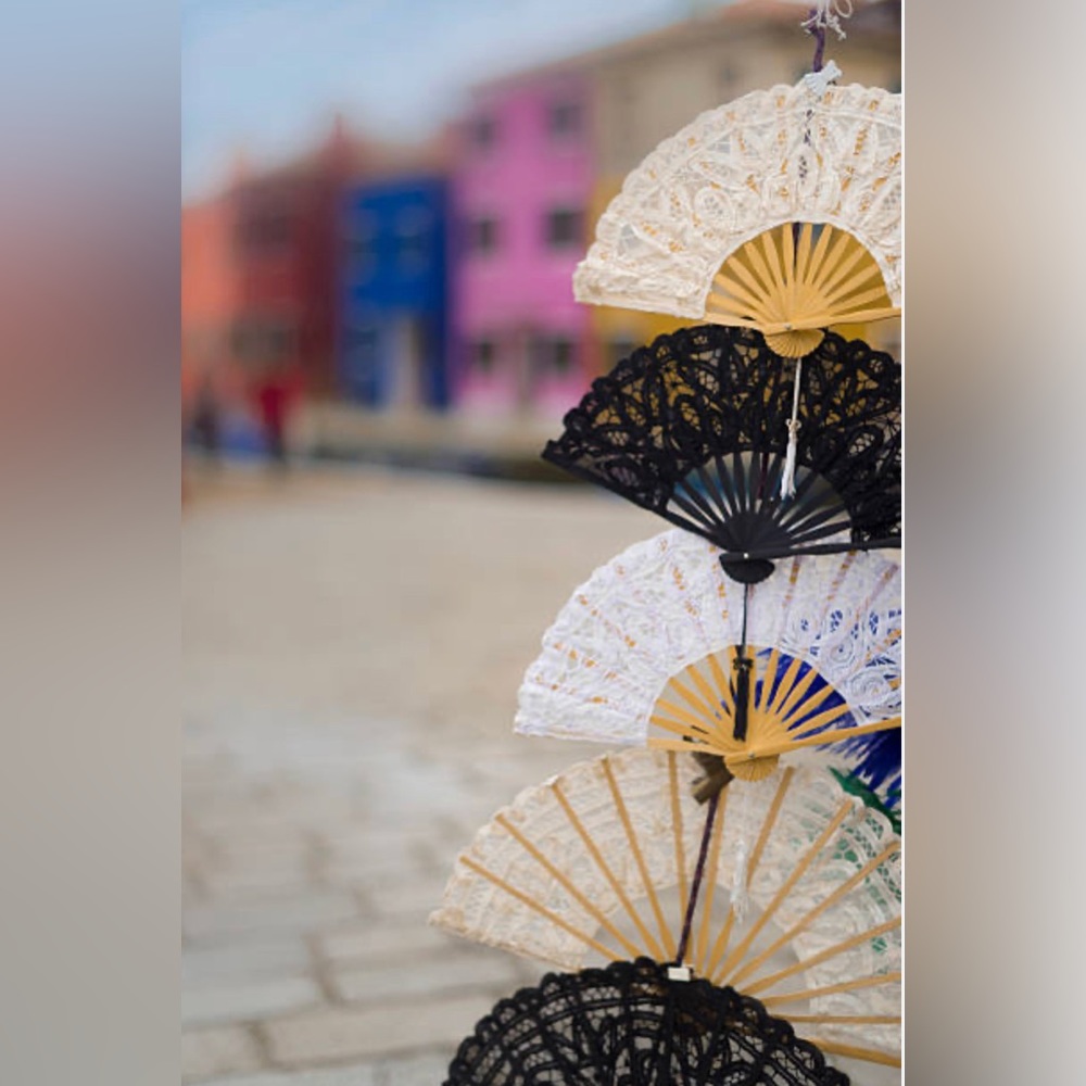 🇮🇹 Italy, Veneto, Burano, Black Traditional Italian Fan